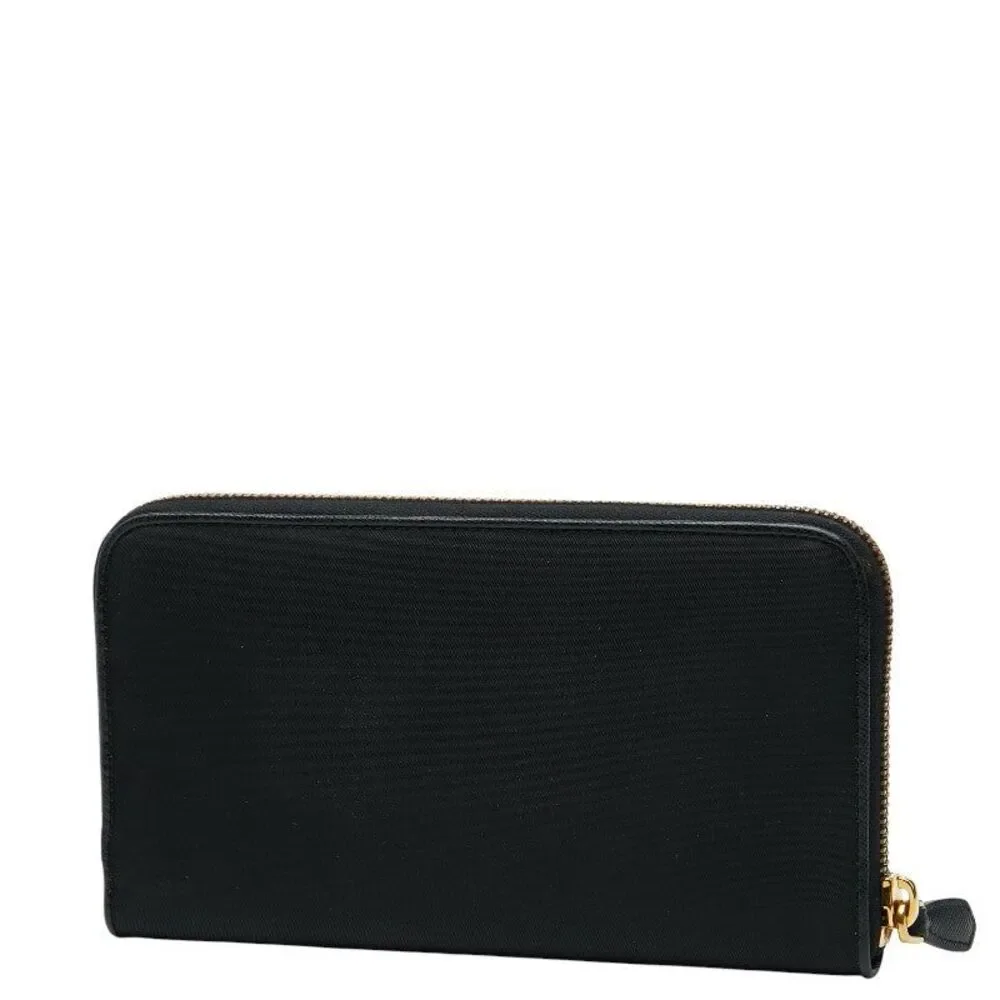 Prada Round Zip Long Wallet 1M0506